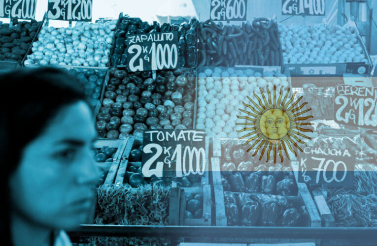 Inflación en Argentina llega al 211.4% en 2023… y desbanca del podio a Venezuela