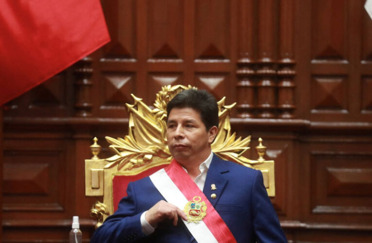 Fiscalía de Perú pide 34 años de cárcel para el expresidente Pedro Castillo