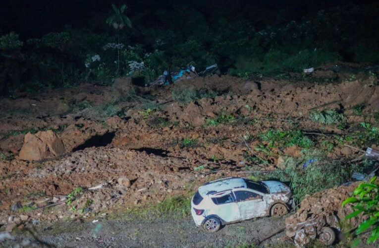 Deslizamiento de tierra en Colombia deja 23 muertos; graban momento exacto del incidente