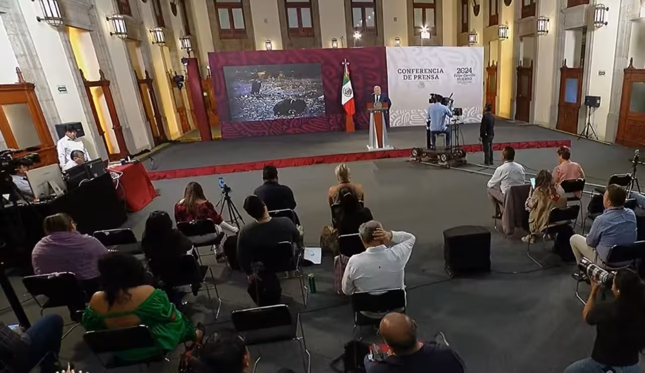 No habrá mañanera el 30 y 31 de mayo, adelanta AMLO