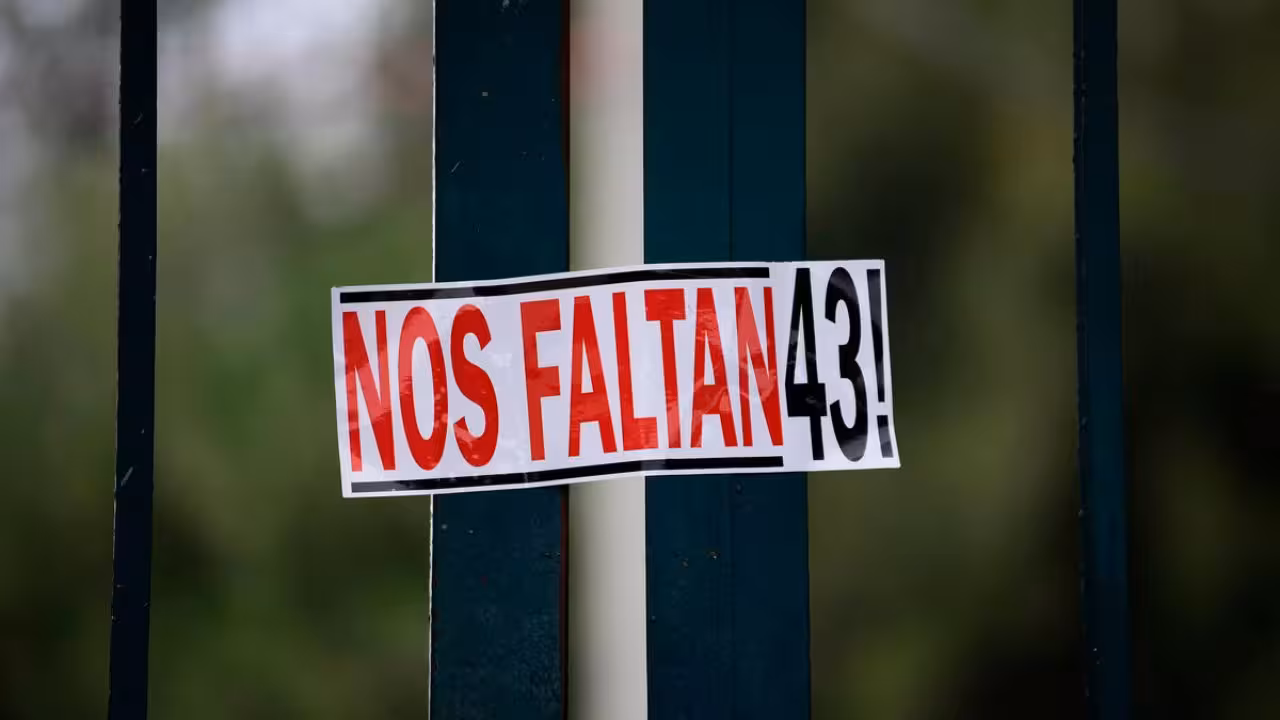 FGR va contra liberación de militares implicados en el caso Ayotzinapa
