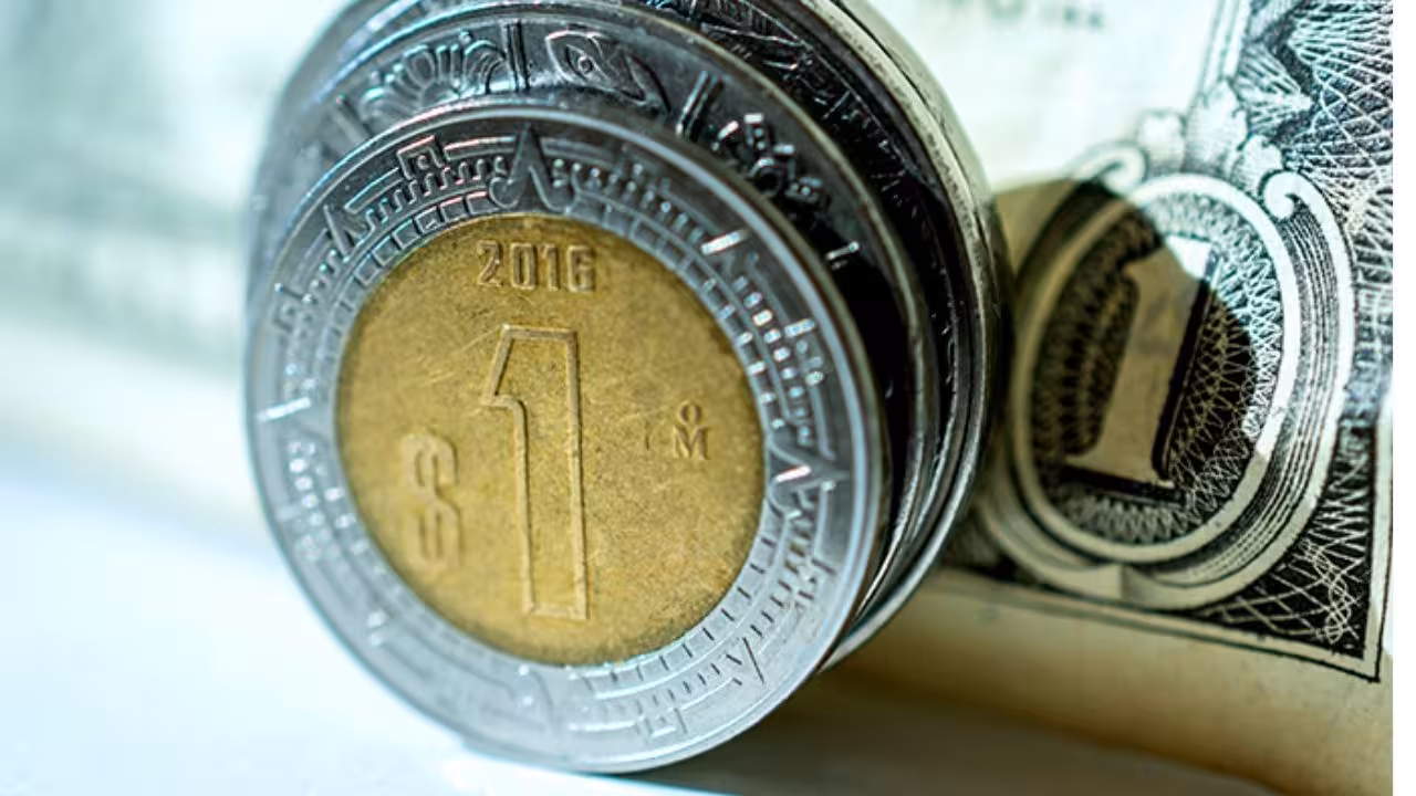 El Dólar se vende en 16.70 pesos a la venta