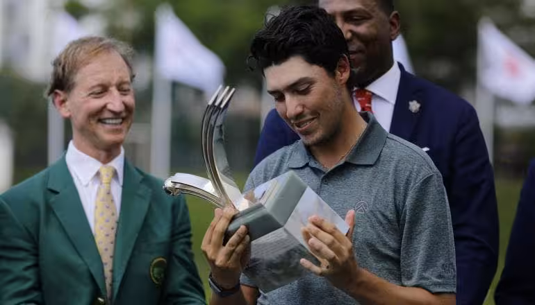 Santiago De La Fuente se corona en el LAAC 2024