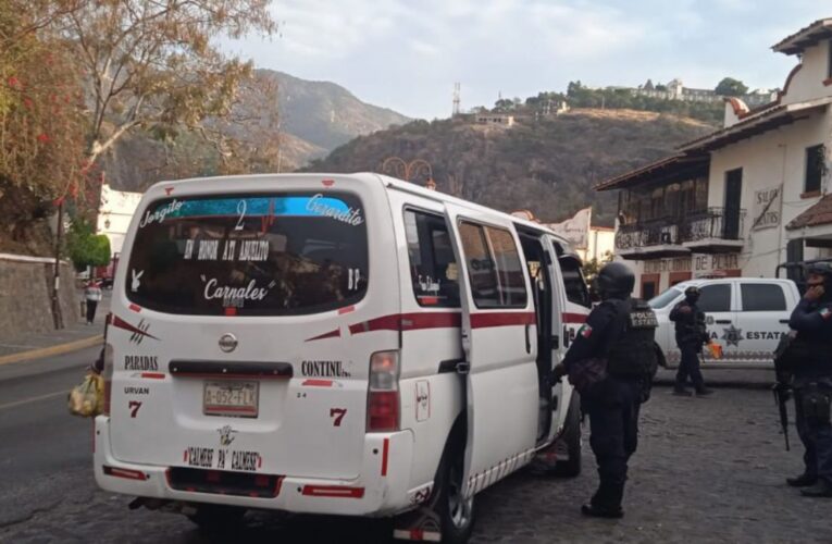 Servicio de transporte público en Taxco se reanuda, pero con pocas unidades