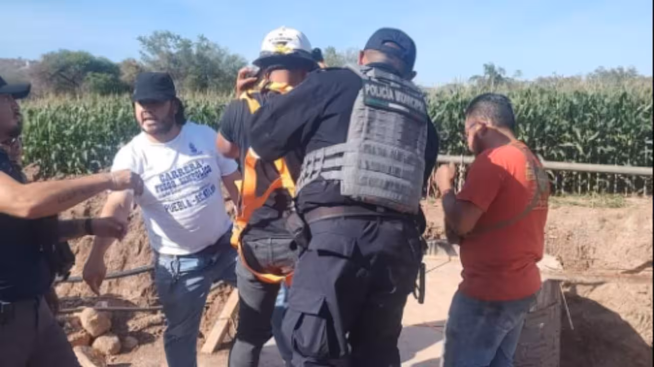 Constructor muere en trabajos de un pozo de agua en Puebla