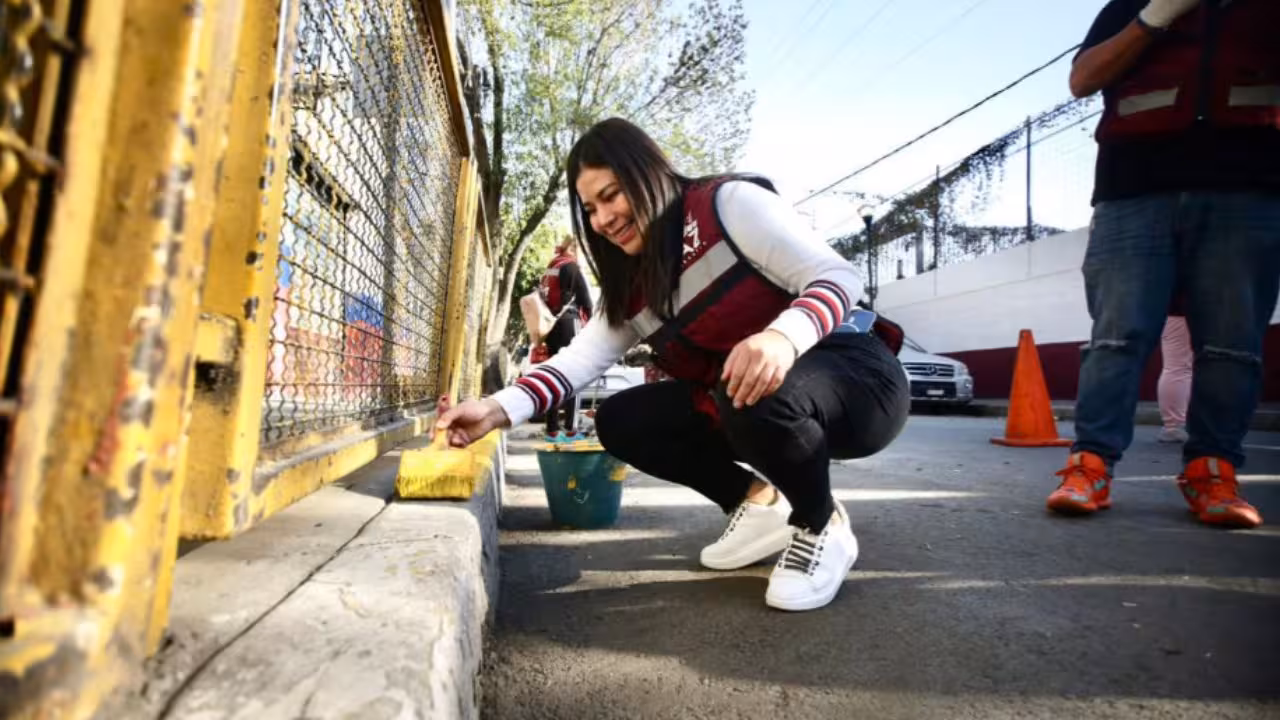 Diputada Lourdes Paz visita escuelas con programa “Manita de Gato” en Iztacalco