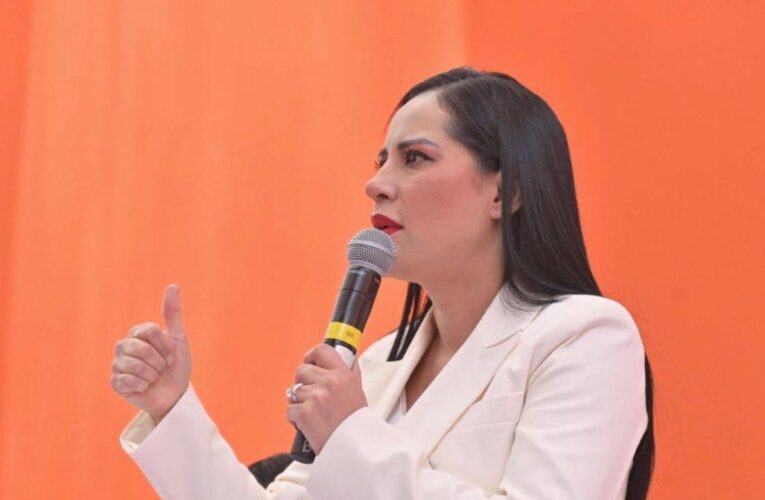 Sandra Cuevas pide licencia definitiva para buscar la senaduría con MC