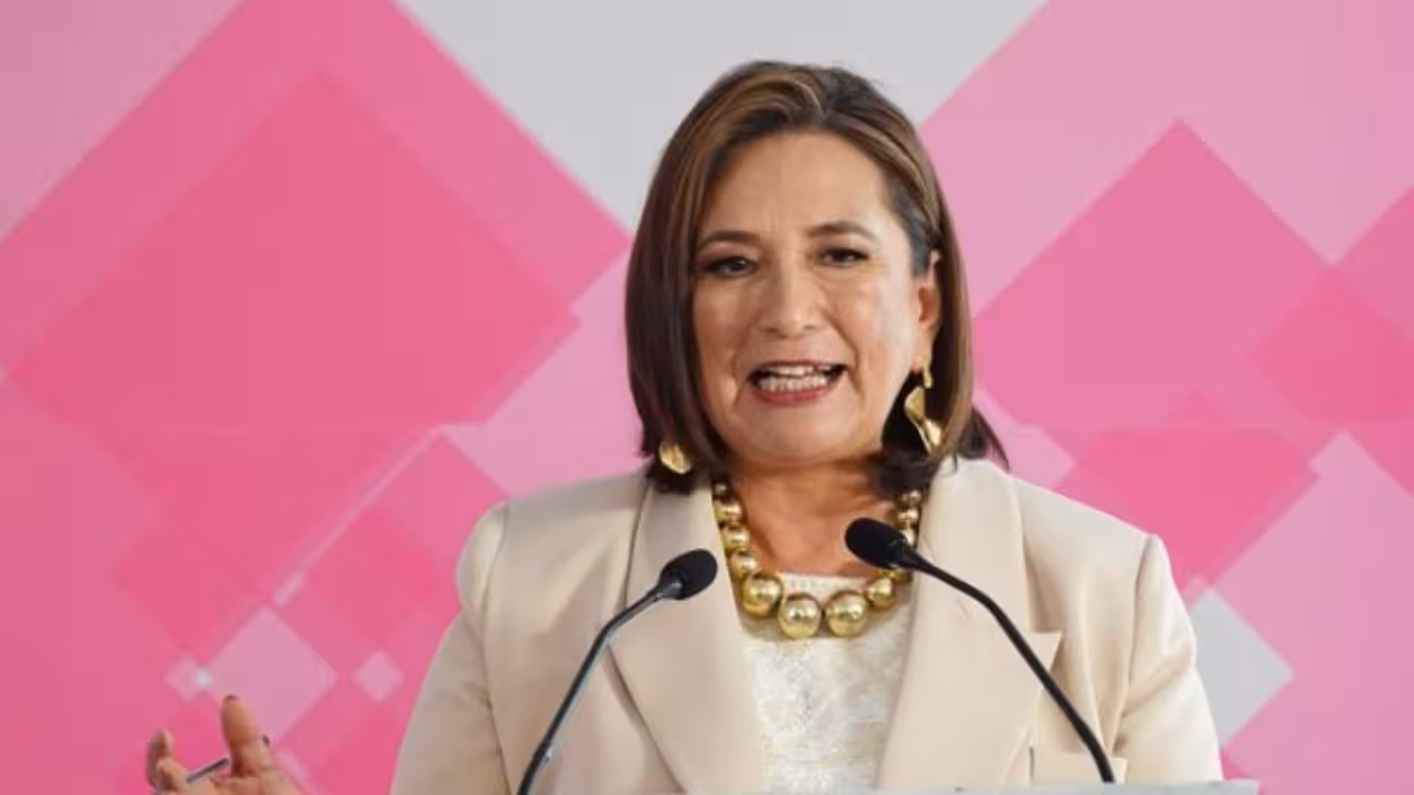 Xóchitl Gálvez se reúne con el papa Francisco en audiencia privada