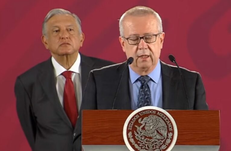 AMLO envía pésame a familia de Carlos Urzúa… pero acusa calumnias de oposición