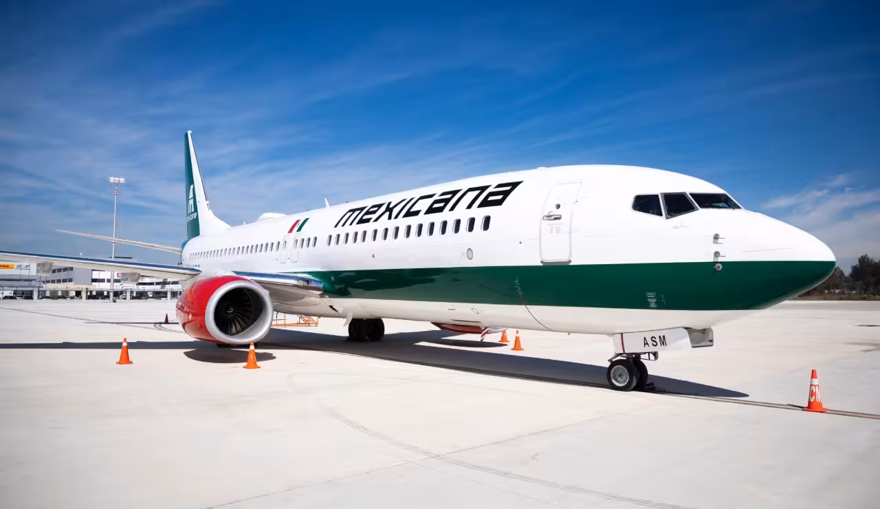 Reconoce AMLO que la aerolínea Mexicana tiene dificultades para adquirir aviones