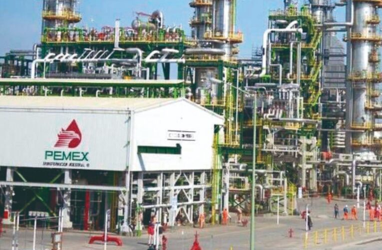 Incidente en refinería de Pemex en Tula deja 4 lesionados