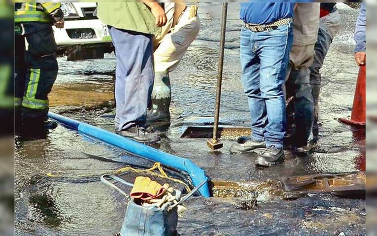 Brugada promete reparar fugas de agua en CDMX en 24 horas