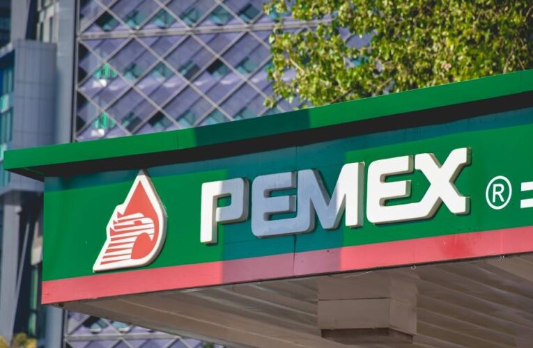 Pemex espera reducir deuda financiera a 94,500 mdd a fin de año