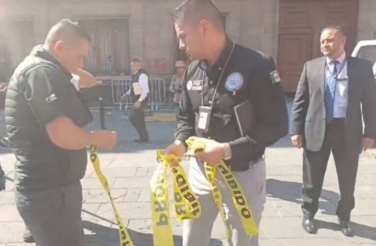 FGR acude a Palacio Nacional para indagar derribo de puerta