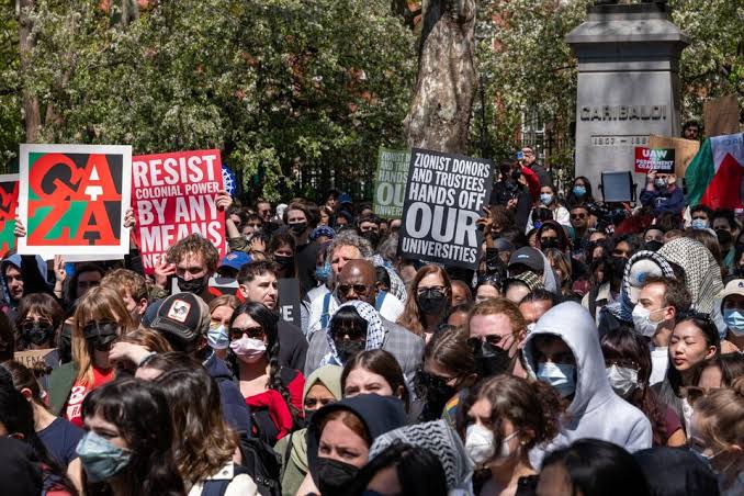 Sacuden estudiantes a EEUU y Argentina