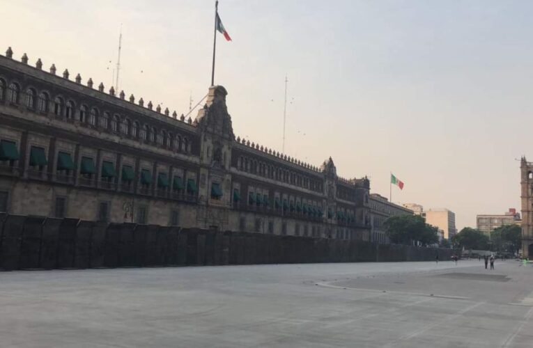 Blindan Palacio Nacional tras agresión de normalistas