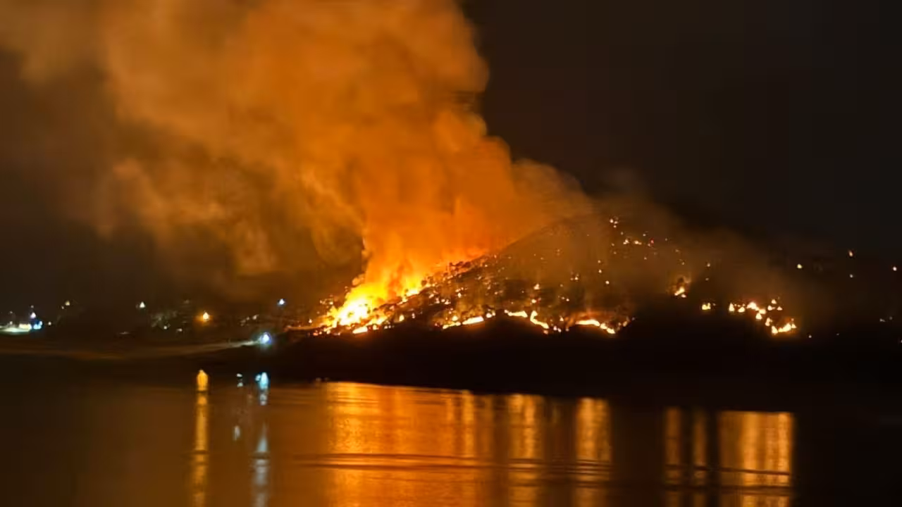 Autoridades laboran para mitigar los incendios forestales