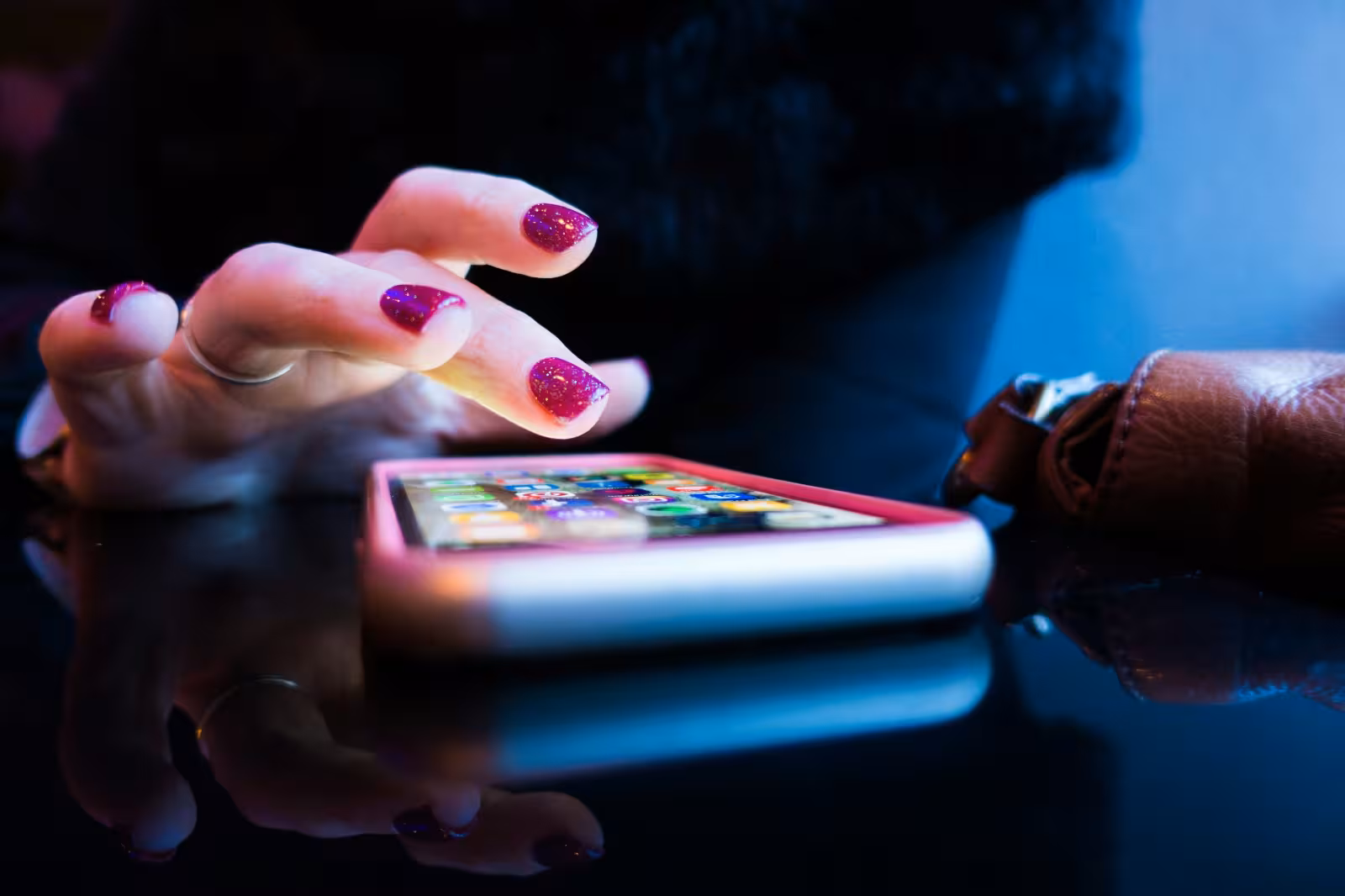 ¿Cuánto tiempo dura un celular nuevo y cuándo debes cambiarlo?