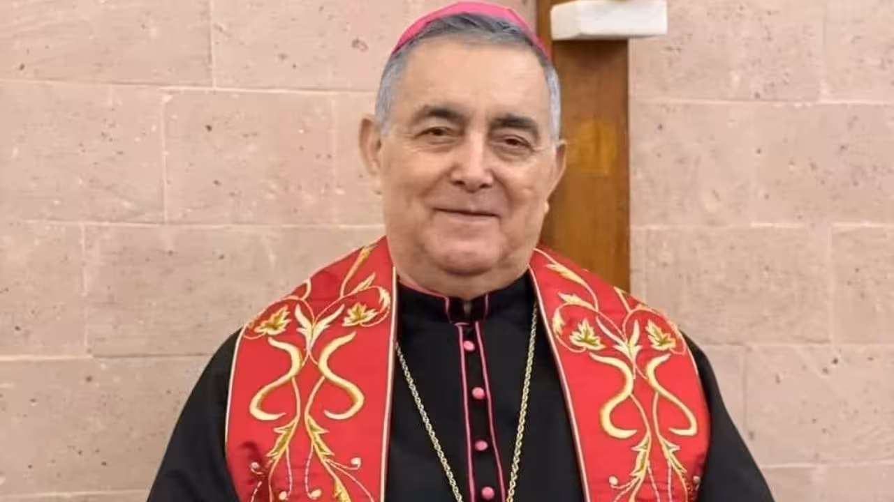 Trasladan a su casa de Jiutepec a obispo Salvador Rangel; lo reportan delicado