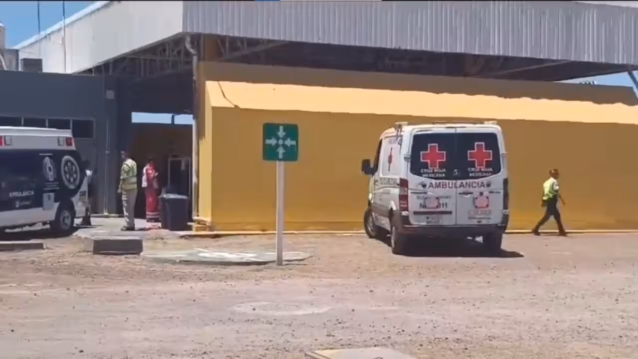 Explosión en el Aeropuerto de Tepic deja 3 heridos