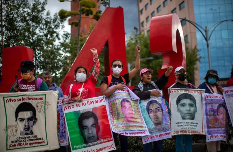 Jueza Federal ordena liberar a ocho militares implicados en el caso de los 43 estudiantes normalistas desaparecidos