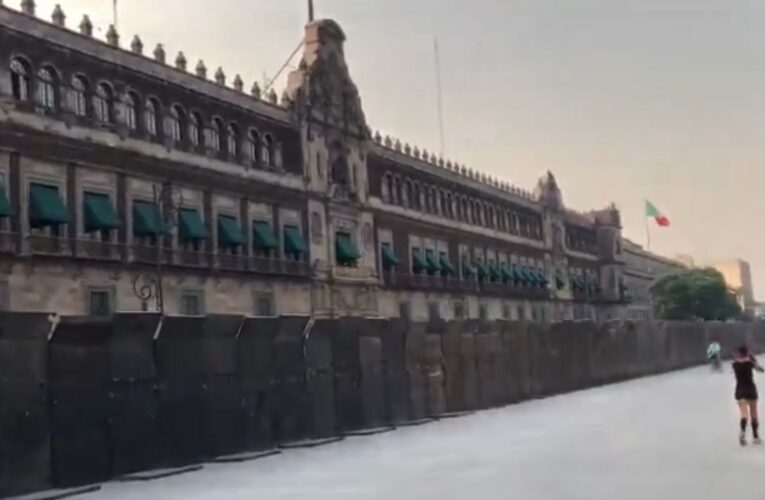 Vallas en Palacio Nacional son para evadir acoso y no caer en trampa de la violencia: AMLO