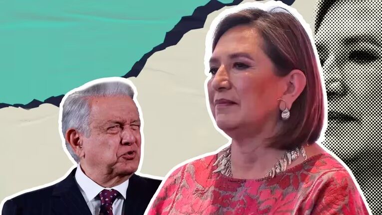 Xóchitl le exige a AMLO dejar la bandera en el Zócalo de la CDMX en la marcha de la marea rosa. AMLO dijo que no