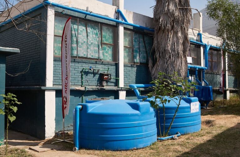 “Escuelas de Lluvia” impulsadas por Arca Continental captan 42 pipas de agua