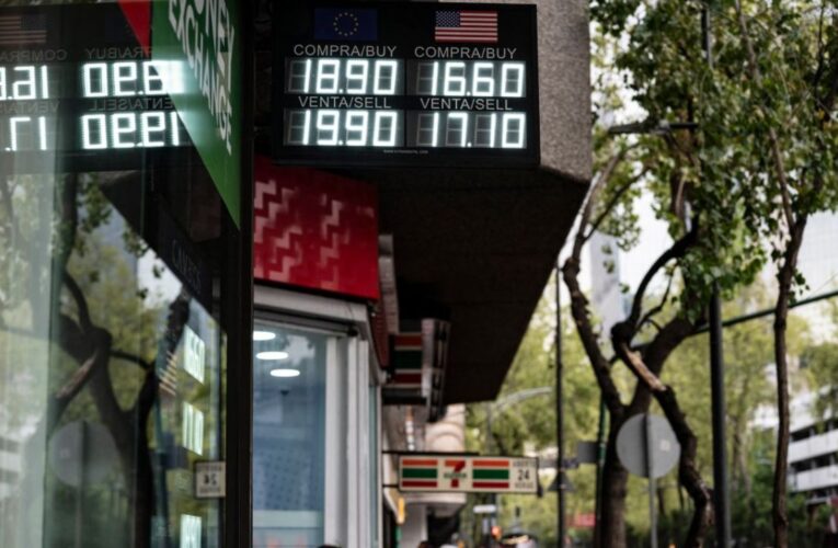 Bolsa Mexicana se tambalea ante Plan C de AMLO