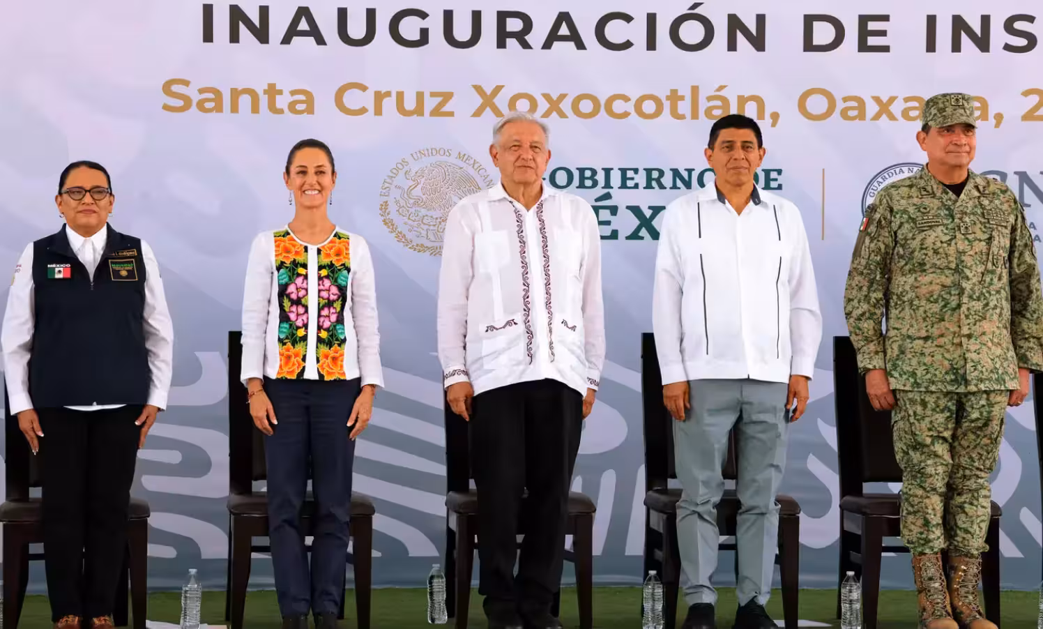 Sheinbaum fue nombrada por primera vez “comandante suprema de las fuerzas armadas”