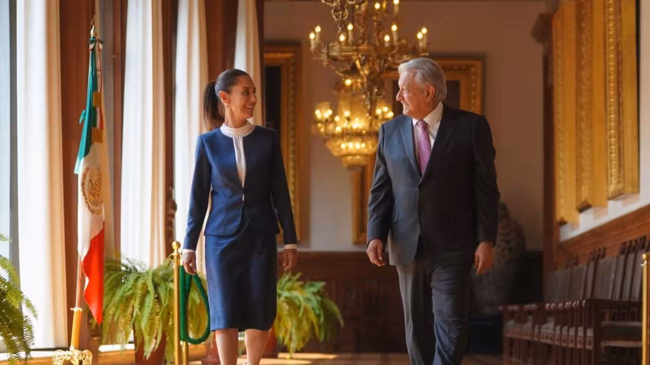 AMLO abre puerta a regresar del retiro por situación grave, si Sheinbaum se lo pide