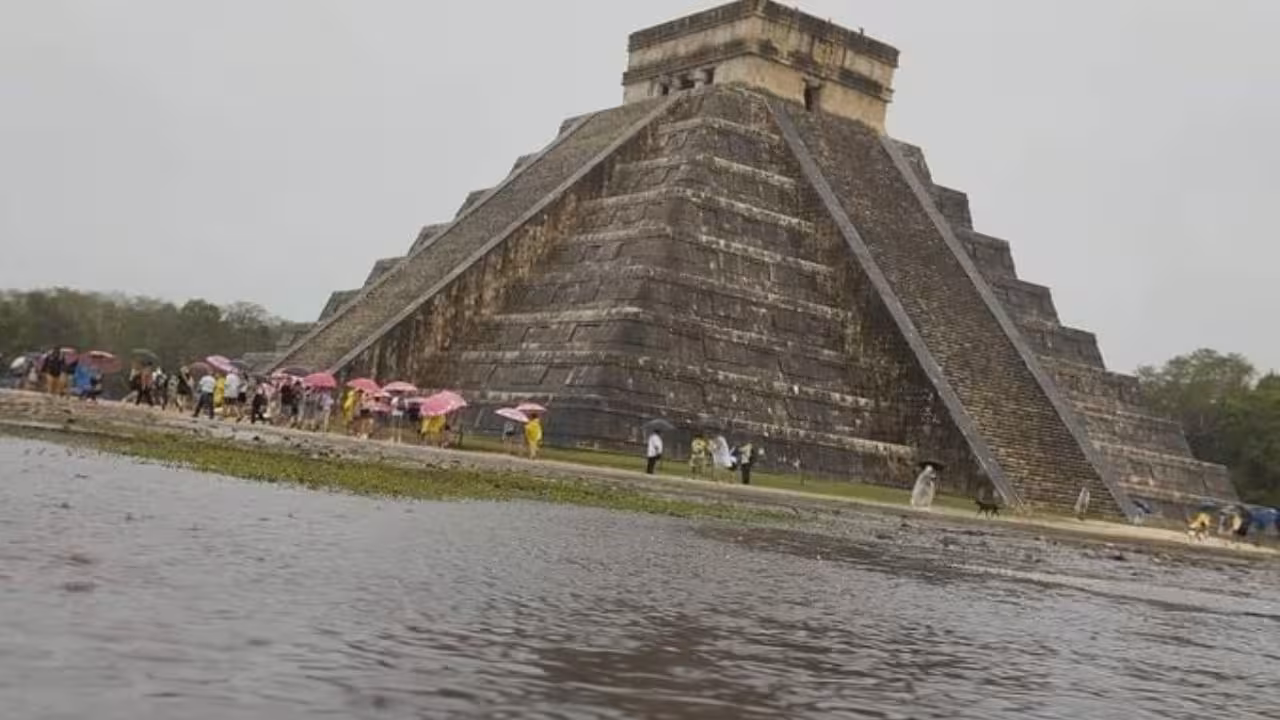 Lluvias por tormenta tropical ‘Alberto’ afectan zona arqueológica de Chichén Itzá