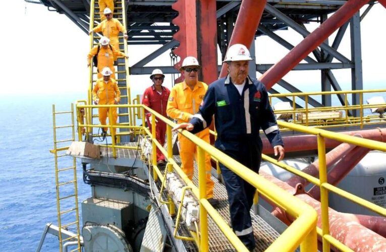 Pemex aumenta 47% su inversión en refinerías este sexenio