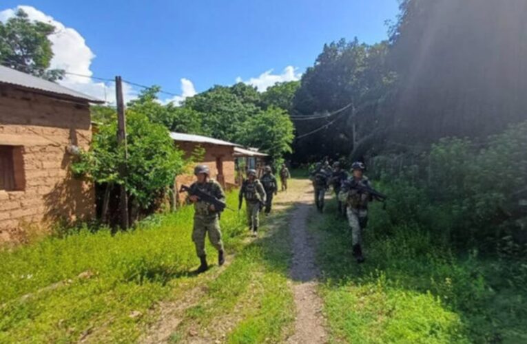 Cerca de 400 habitantes de Chicomuselo buscan refugio tras ataque