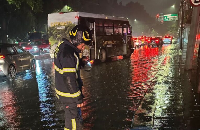 Activan alerta por lluvias fuertes en CDMX; persistirán toda la tarde