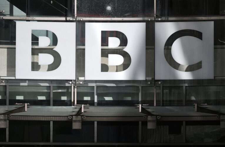 BBC prevé suprimir 500 puestos de trabajo en los próximos dos años