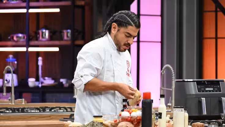 Descontento por la salida de Rey Grupero del Masterchef Celebrity México