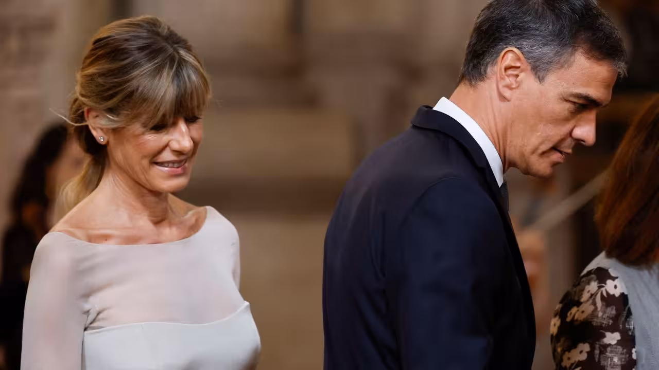 Juez cita a Pedro Sánchez a declarar en caso contra su esposa por presunta corrupción