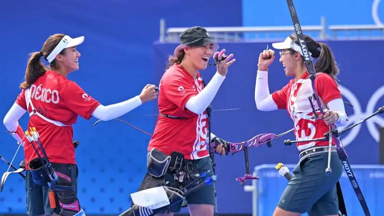 México avanza a semifinales en la prueba por equipos del tiro con arco femenil