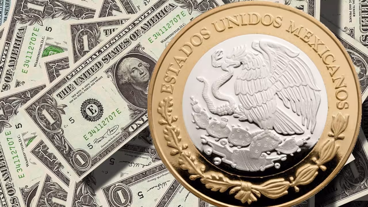 Peso se aprecia frente al dólar, tras salida de Biden de carrera presidencial en EUA