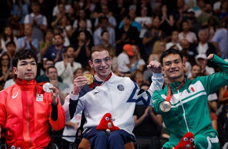 Segundo bronce para México en Paralímpicos; Ángel Camacho al podio