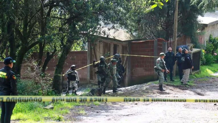 TRAGEDIA EN HIDALGO Y TOPILEJO: ABANDONAN 5 CUERPOS DE MUJERES