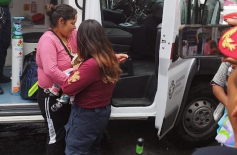 Policías salvan a bebé de morir asfixiada en estación La Merced del Metro