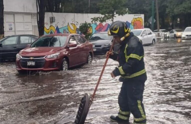 CDMX espera chubascos y lluvias fuertes a partir de las 21:00 horas