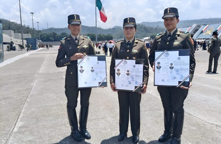 EGRESA PRIMERA GENERACIÓN FEMENIL DE ARMAS DE INFANTERÍA DEL HCM