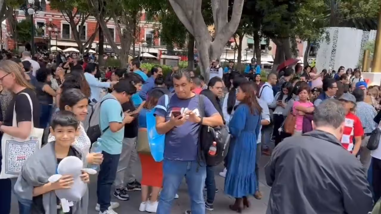 Falla en alerta sísmica provoca evacuaciones en estados del centro del país