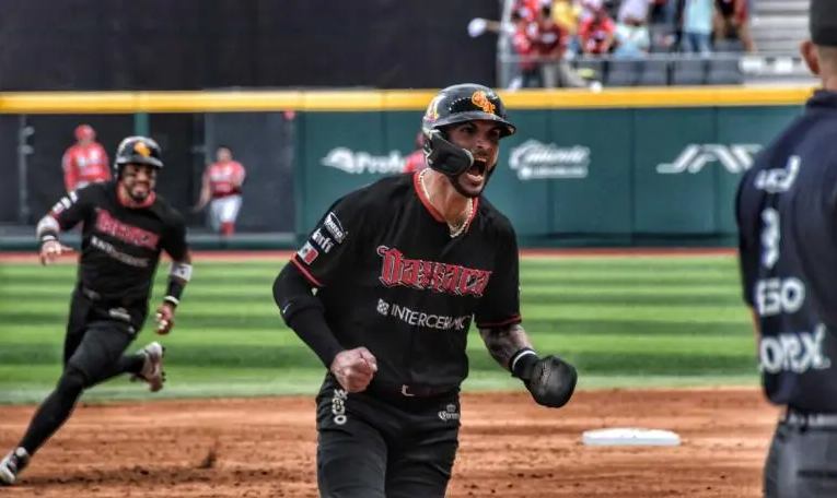 Guerreros toman ventaja sobre los Diablos Rojos en la final de la Zona Sur