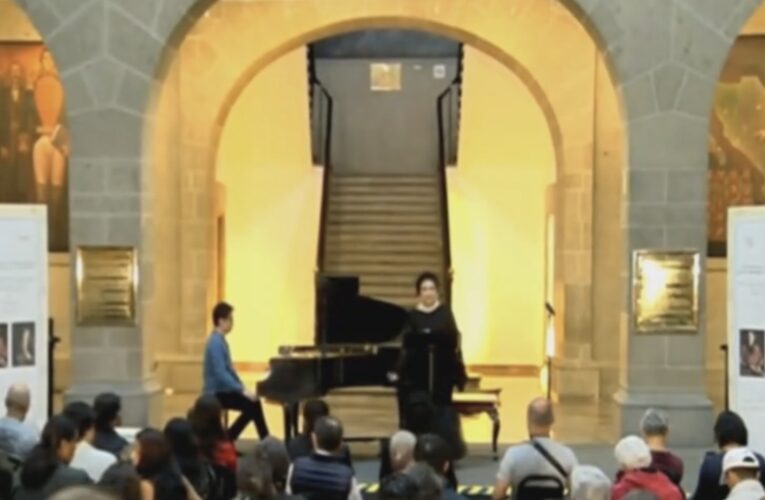 Recital de tango en Antigua Casona de Xicoténcatl, con María Luisa Tamez y Erik Cortés