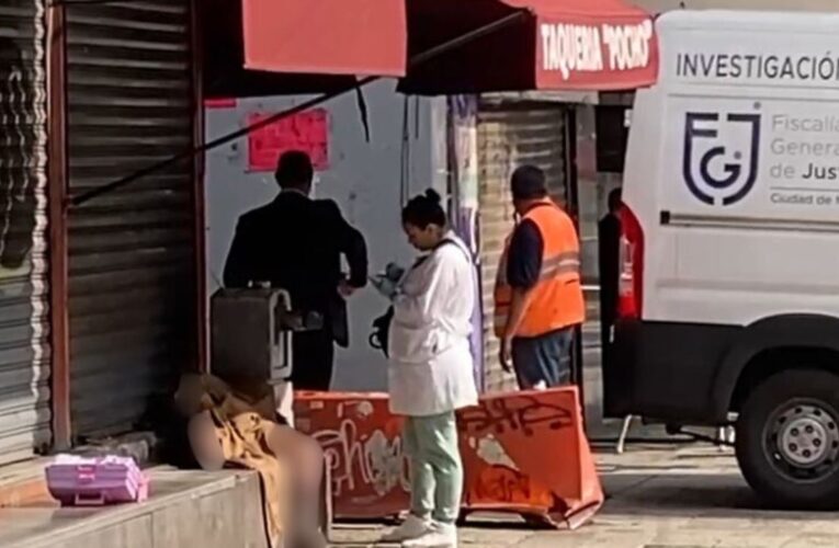 Muere hombre en situación de calle afuera del Metro San Juan de Letrán