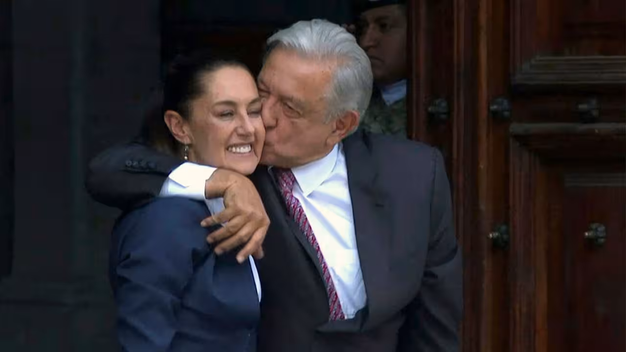 Sheinbaum superará a Modi como la mandataria más popular del mundo, asegura AMLO